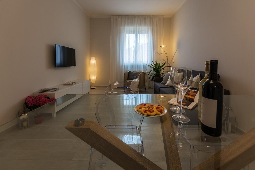 St. Vitale'S Basilic View Elegant Apartment Rawenna Zewnętrze zdjęcie